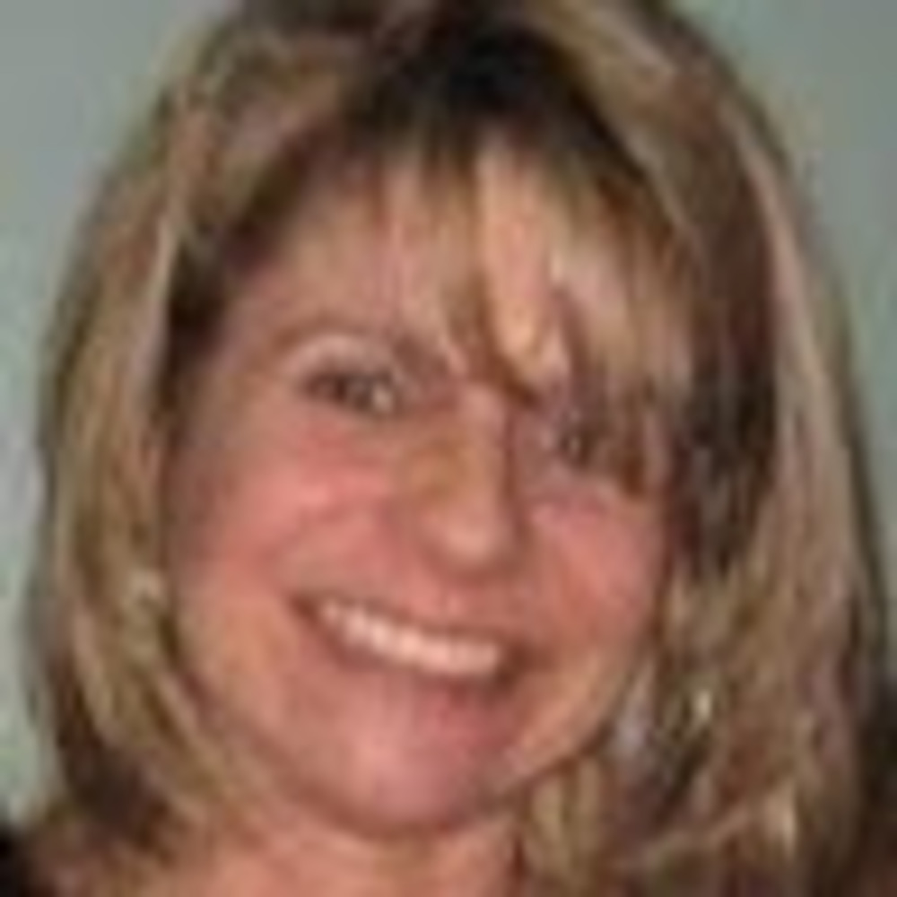Meet your Posher, Angie